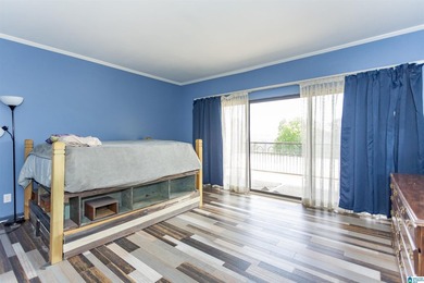 Spacious 2BR/2BA condo with beautiful mountain views and - photo 18