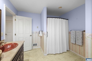 Beautiful Home in Diamond Point! Take in the gorgeous views in - photo 18