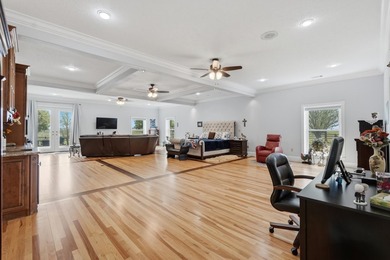 Beyond a private gated entrance, discover an elegant - photo 20