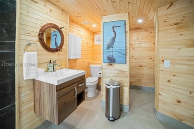 Welcome to The Barnacle Bed and Breakfast, a rare oceanfront - photo 22