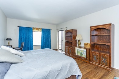 Spacious 2BR/2BA condo with beautiful mountain views and - photo 24