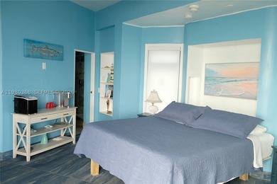 Welcome to The Barnacle Bed and Breakfast, a rare oceanfront - photo 24