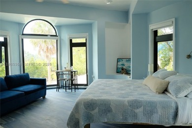 Welcome to The Barnacle Bed and Breakfast, a rare oceanfront - photo 25