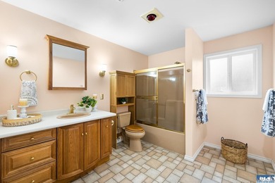 Beautiful Home in Diamond Point! Take in the gorgeous views in - photo 26