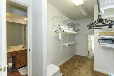 Spacious 2BR/2BA condo with beautiful mountain views and - photo 30