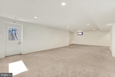 Looking for privacy? Nestled on a quiet cul-de-sac in Cumberland - photo 37