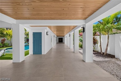 Xanadu is a rare expression of contemporary coastal architecture - photo 38