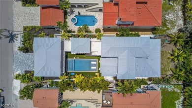 Xanadu is a rare expression of contemporary coastal architecture - photo 50