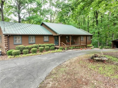 (private lake, pond, coastal) Home For Sale in Salem Alabama