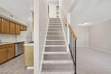 Move right into this beautifully updated 2 bedroom, 1.5 bath - photo 3