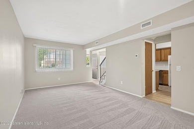 Move right into this beautifully updated 2 bedroom, 1.5 bath - photo 9