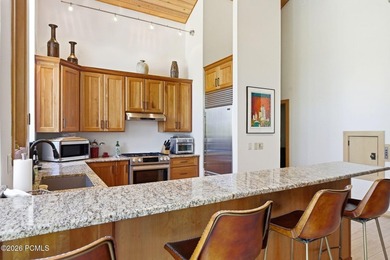 Ideally positioned in Silver Lake, with ski to, ski from access - photo 14