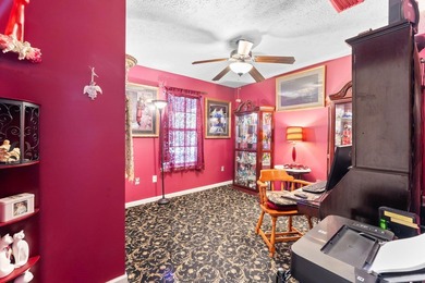 Welcome to your lakefront retreat! This 3BR/2BA home sits on a - photo 24