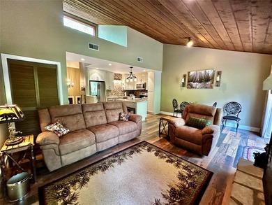 Experience refined mountain living in this warmly appointed - photo 4