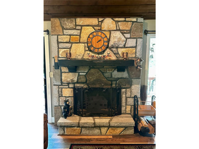 Experience refined mountain living in this warmly appointed - photo 7