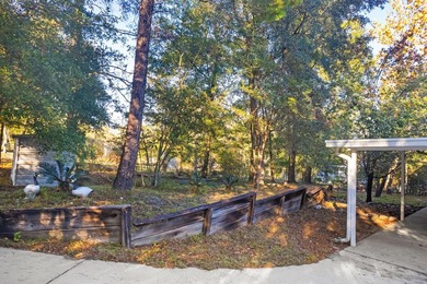 Welcome to your lakefront retreat! This 3BR/2BA home sits on a - photo 28