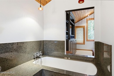 Ideally positioned in Silver Lake, with ski to, ski from access - photo 30