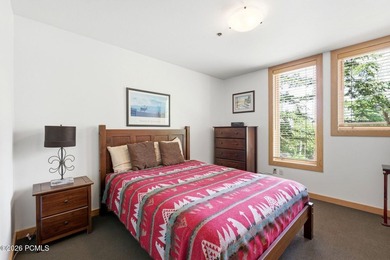 Ideally positioned in Silver Lake, with ski to, ski from access - photo 31