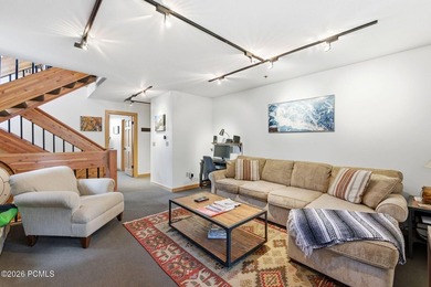 Ideally positioned in Silver Lake, with ski to, ski from access - photo 37