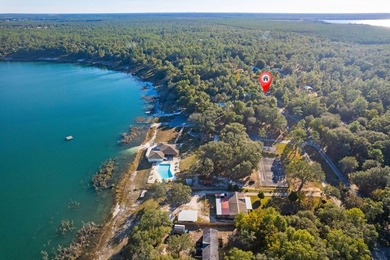 Welcome to your lakefront retreat! This 3BR/2BA home sits on a - photo 38