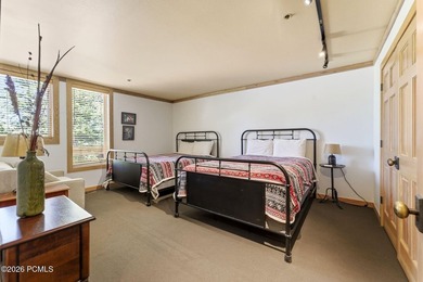 Ideally positioned in Silver Lake, with ski to, ski from access - photo 41