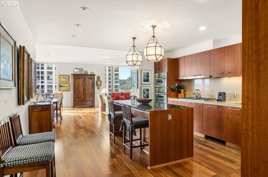 Dream location, dream layout, dream view in South Waterfront's - photo 2