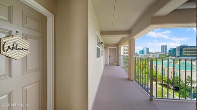 Breathtaking views from every angle! This remodeled top-floor - photo 5