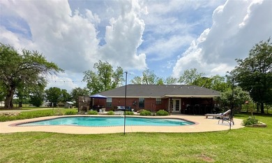 2 Homes on over 36 acres with multiple out buildings &amp; barns all