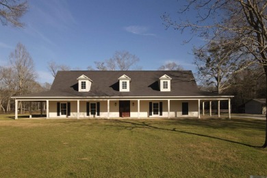 Lake Home For Sale in Saint Francisville, Louisiana