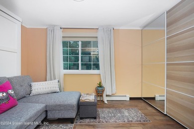 Experience luxurious living in this beautifully renovated - photo 4