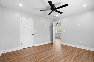 1068 Mill SE St - photo 17