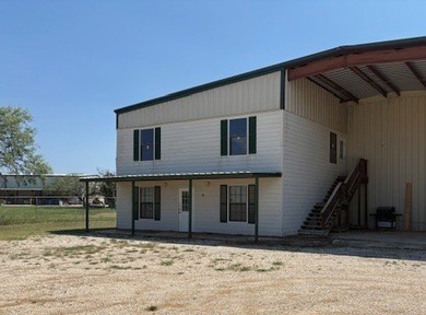 FOR SALE OR LEASE!!! NEED SPACE??? This Office/Warehouse offers - photo 22