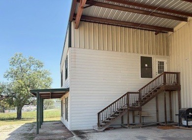 FOR SALE OR LEASE!!! NEED SPACE??? This Office/Warehouse offers - photo 23