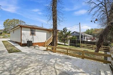 1068 Mill SE St - photo 24