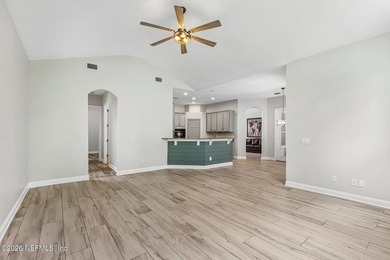 Beautifully updated Toll Brothers home with over $100,000 in - photo 25
