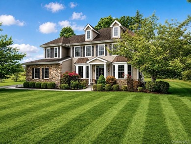 Luxury living in the prestigious gated community of Mansion - photo 2