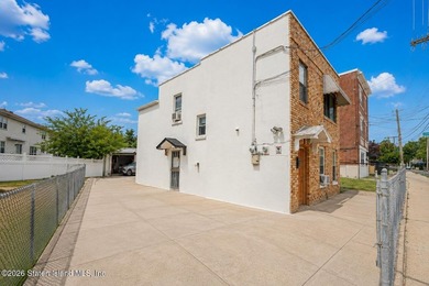 Two Family Home in South Beach - 3 Mins to VZ Bridge! Excellent - photo 3