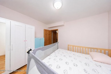 Two Family Home in South Beach - 3 Mins to VZ Bridge! Excellent - photo 6