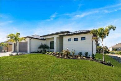 Built by Cape Coral's leading luxury home builder recognized for - photo 3