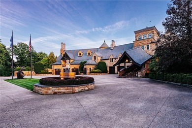 There are homes that impress, and those that redefine what it - photo 2