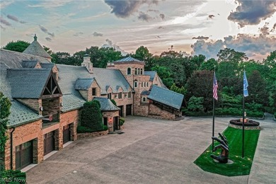 There are homes that impress, and those that redefine what it - photo 3