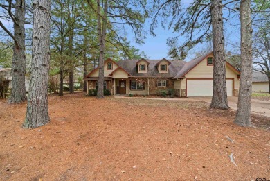 Lake Home For Sale in Holly Lake Ranch, Texas