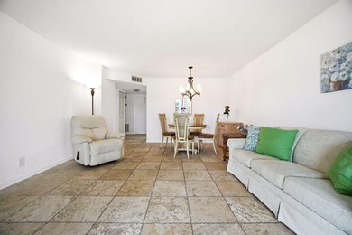 Beautifully maintained 2nd-floor 1-bedroom, 1.5-bath condo with - photo 8