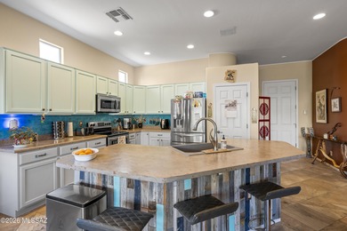 Discover the best of Green Valley at 470 W Calle Artistica. This