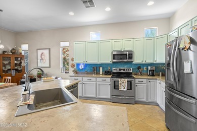 Discover the best of Green Valley at 470 W Calle Artistica. This