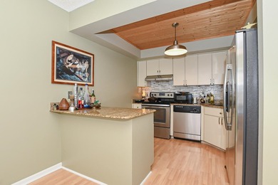: ALL AGES WELCOME! Tastefully updated 2BR/2BA condo in the - photo 11