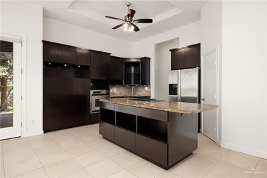 Welcome to your dream retreat! This stunning home boasts an - photo 12