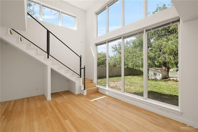 Welcome to your dream retreat! This stunning home boasts an - photo 13