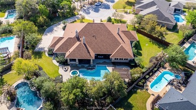 Experience refined luxury in this exceptional Pebble Creek - photo 4