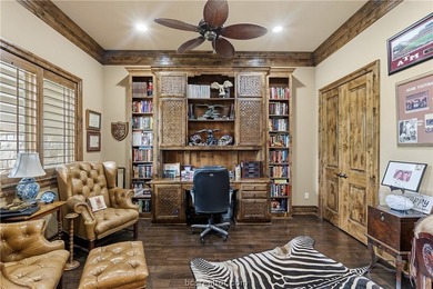 Experience refined luxury in this exceptional Pebble Creek - photo 6